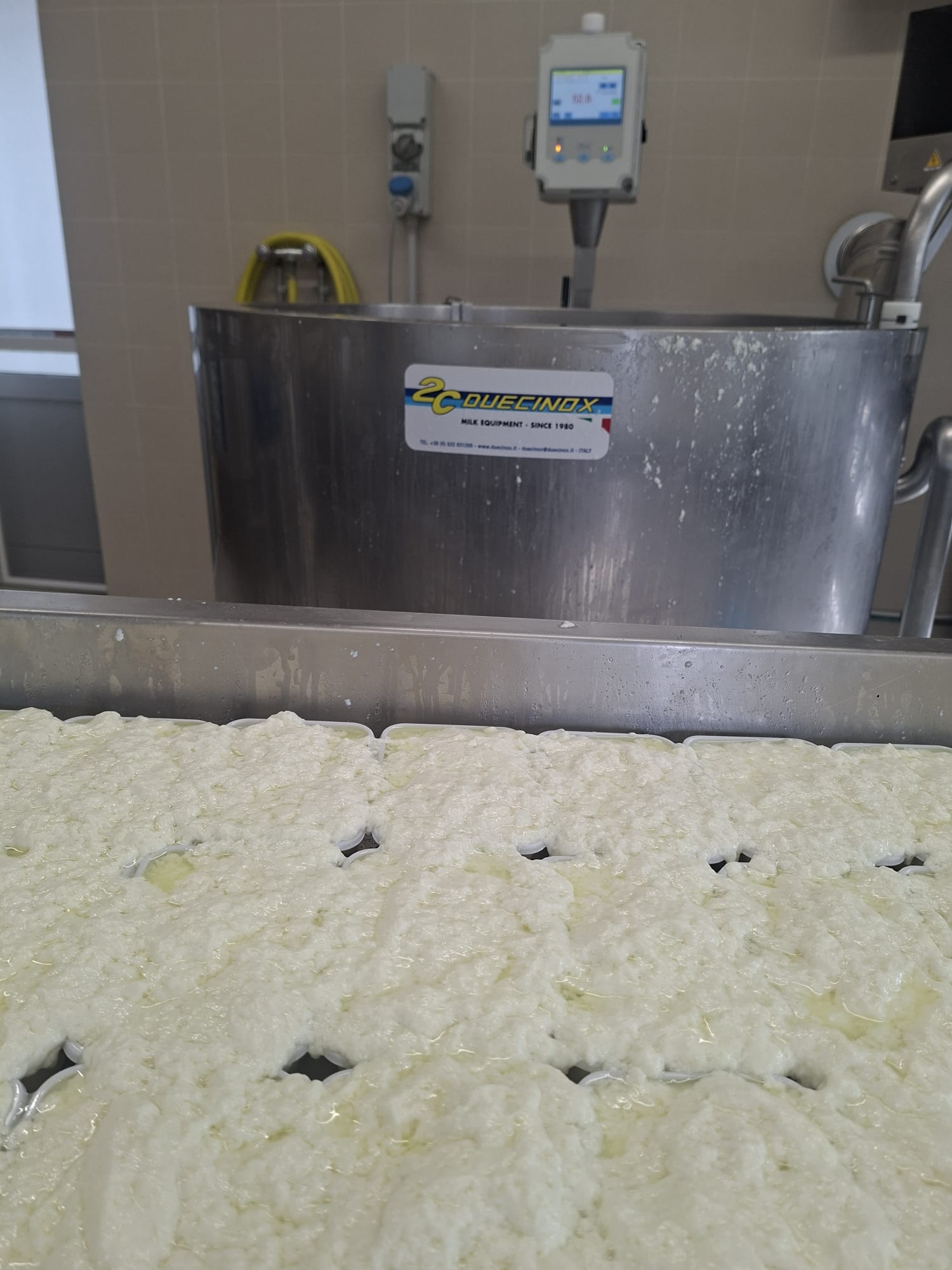 ricottta cheesemaking minicaseificio 1.